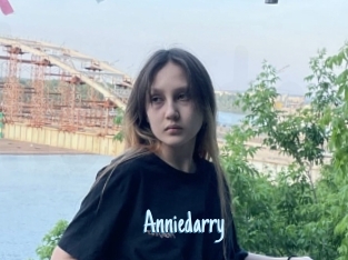 Anniedarry