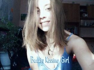 Beauty_Kissing_Girl