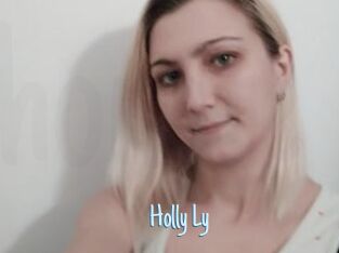 Holly_Ly