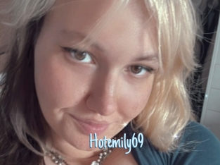 Hotemily69