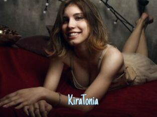 KiraTonia