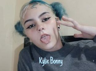 Kylie_Bonny