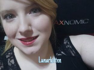 Lunarkitten