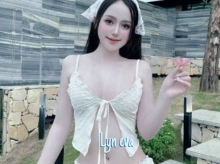 Lyn_eva