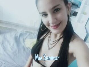 Mia_Summer