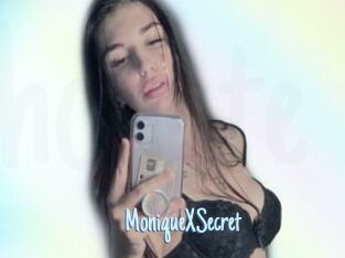 MoniqueXSecret