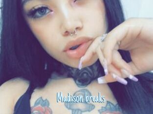 Madison_breaks