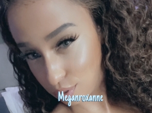 Meganroxanne