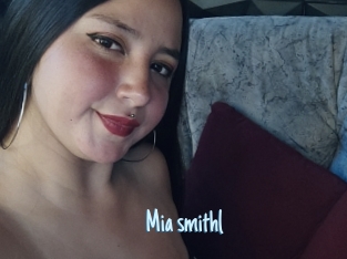 Mia_smithl