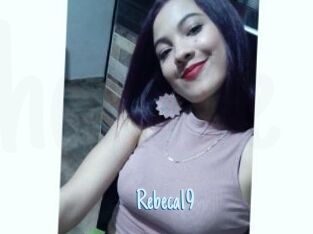 Rebeca19