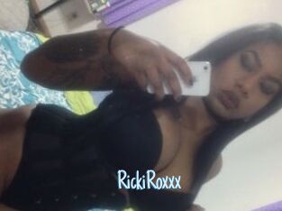 RickiRoxxx