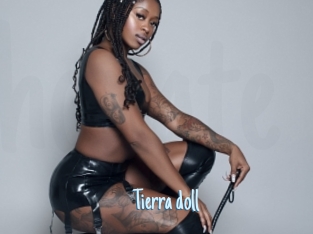 Tierra_doll